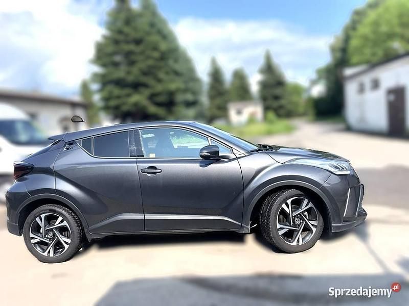 Szary Używany 2022 Toyota C-HR SUV | 107 900 zł (Uczciwa cena) - Obraz 1/4