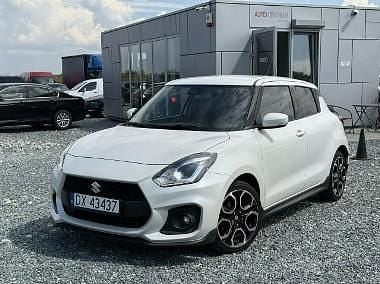 Biały Używany 2020 Suzuki Swift Hatchback | 49 900 zł - Obraz 1/4