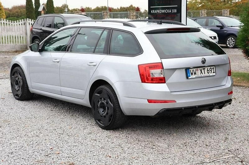 Używany Skoda Octavia 140 KM (102 kW) 2014 Srebrny (metalik) Kombi