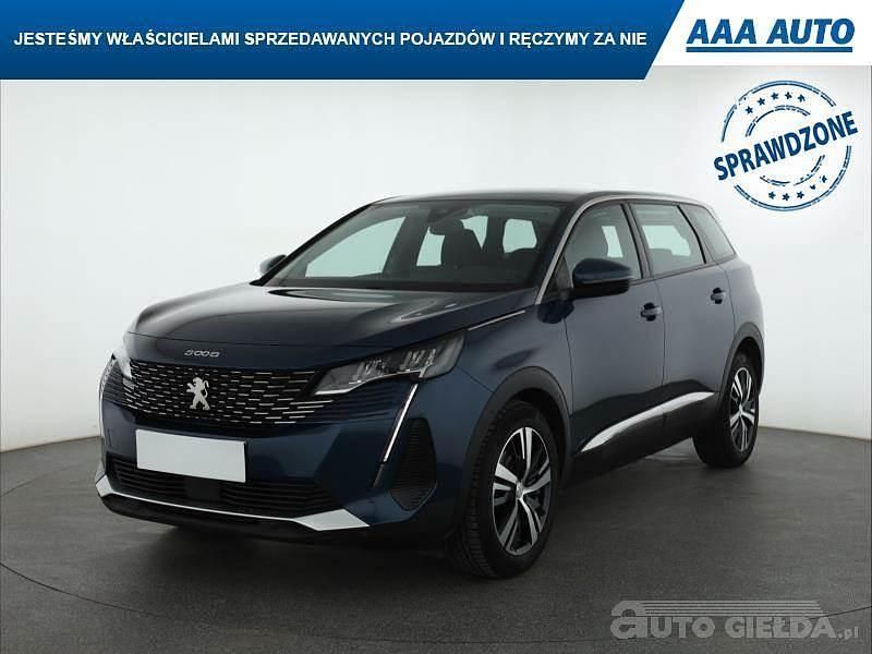 Używany Peugeot 5008 130 KM (95 kW) 2021 Błękitny SUV