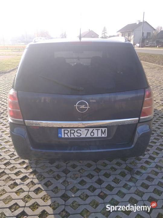 Używany Opel Zafira 2006 Minivan
