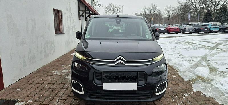 Używany Citroën Berlingo 130 KM (95 kW) 2018 Czarny Minivan