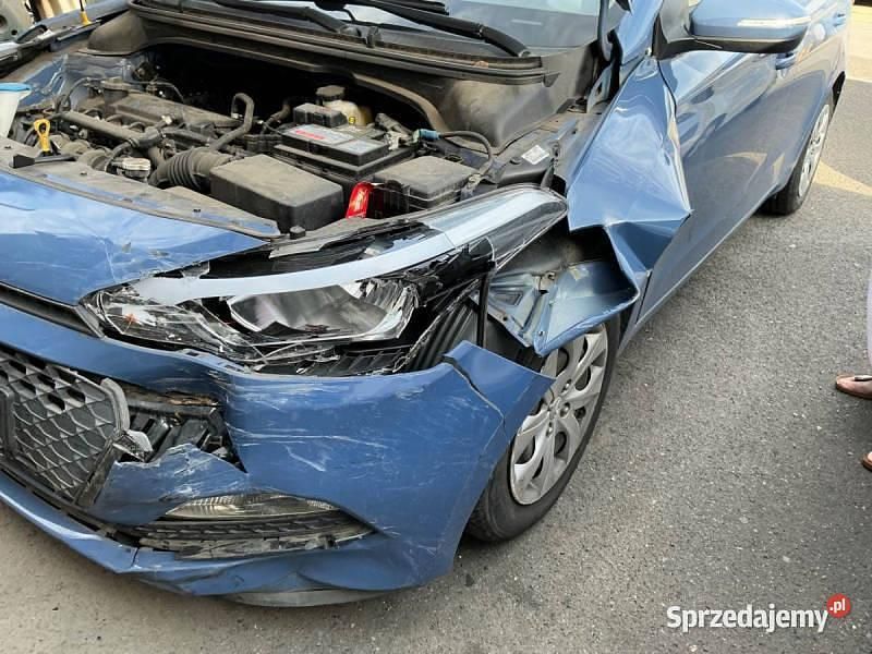 Używany 2017 Hyundai i20 | 23 900 zł - Obraz 1/4