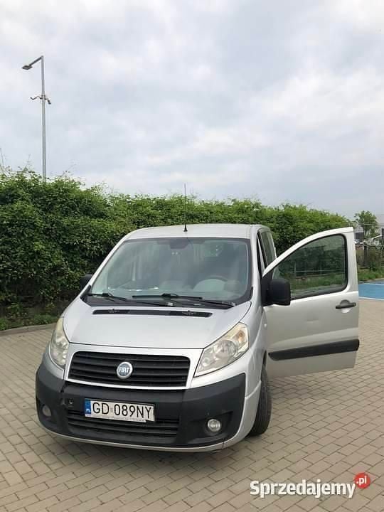 Srebrny Używany 2007 Fiat Scudo Minivan | 10 300 zł (Uczciwa cena) - Obraz 1/4