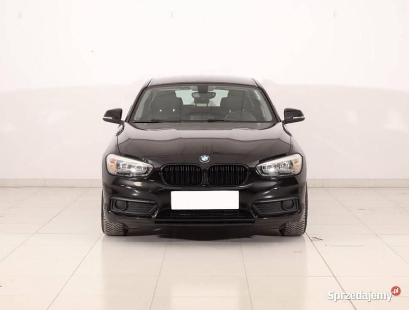 Czarny Używany 2016 BMW 118 Hatchback | 35 999 zł (Super Cena) - Obraz 1/4