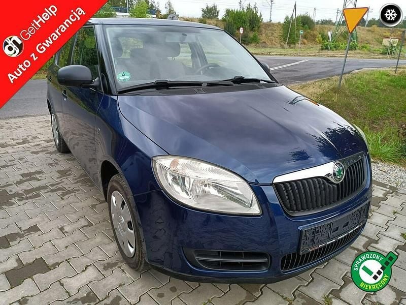 Niebieski ciemny (metalik, perła) Używany 2010 Skoda Fabia Hatchback | 10 900 zł (Uczciwa cena) - Obraz 1/4