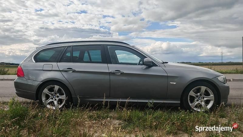 Używany BMW 325 2011