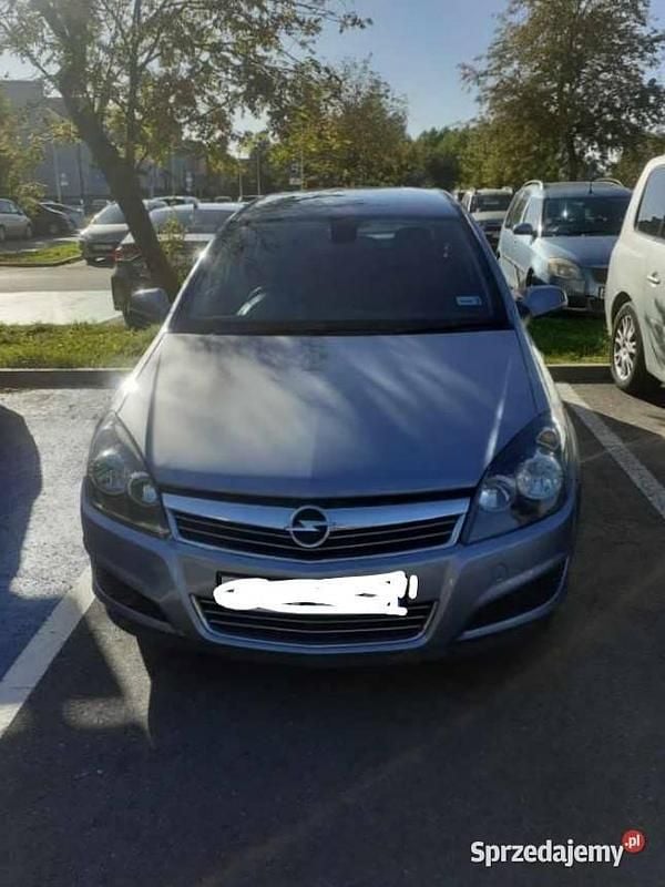 Używany 2010 Opel Astra | 14 300 zł (Super Cena) - Obraz 1/4
