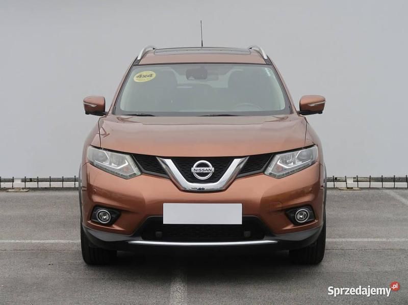 Brązowy Używany 2017 Nissan X-Trail SUV | 68 999 zł (Uczciwa cena) - Obraz 1/4