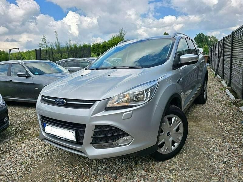 Używany Ford Kuga 150 KM (110 kW) 2015 Srebrny SUV