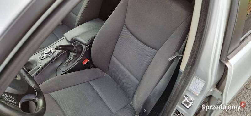 Srebrny Używany 2008 BMW 318 Sedan/Limuzyna | 22 500 zł (Dość drogi) - Obraz 1/4
