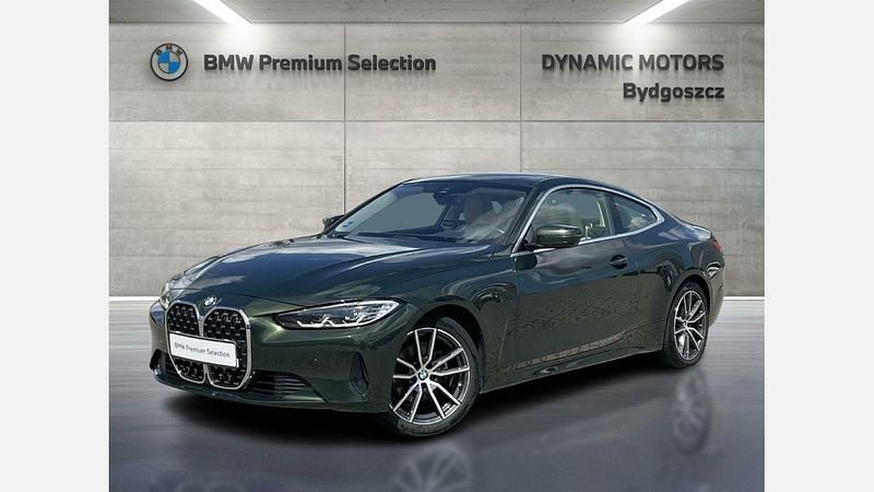 Sanremo green metallic metalizowany Używany 2020 BMW 420 Coupe | 149 900 zł (Dość drogi) - Obraz 1/3