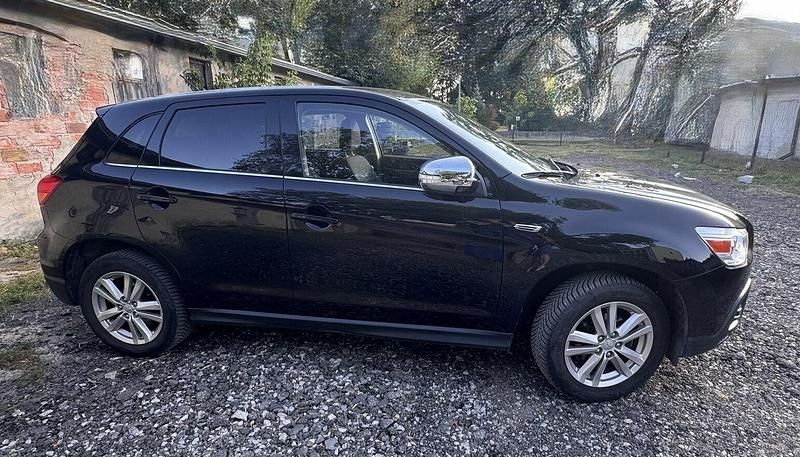 Używany Mitsubishi ASX 117 KM (86 kW) 2011 Czarny SUV