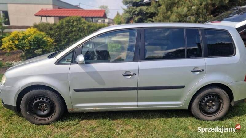 Używany 2004 VW Touran Minivan | 5300 zł (Uczciwa cena) - Obraz 1/4