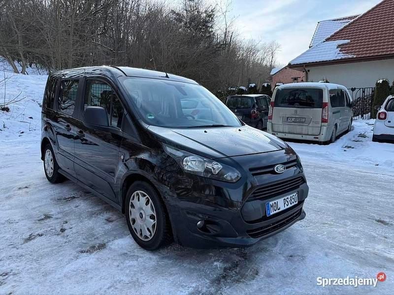 Używany Ford Tourneo Connect 2016 Czarny Minivan