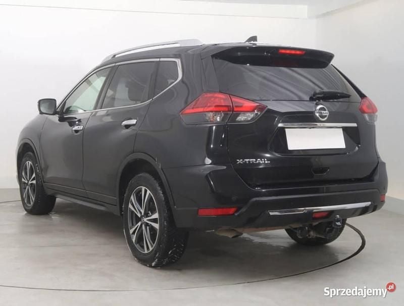 Używany Nissan X-Trail 177 KM (130 kW) 2017 Czarny SUV