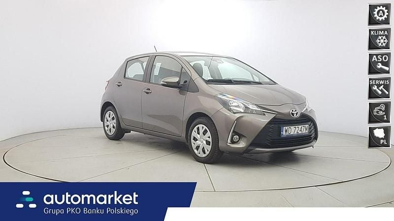 Brązowy Używany 2019 Toyota Yaris Premium Hatchback | 52 850 zł (Uczciwa cena) - Obraz 1/4
