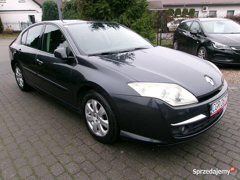 Szary Używany 2008 Renault Laguna III Hatchback | 9900 zł (Dobra cena) - Obraz 1/4