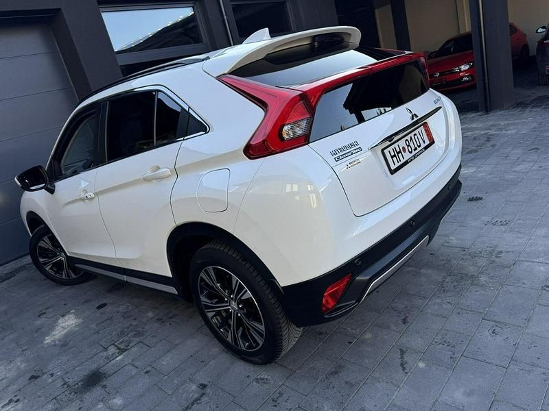 Używany Mitsubishi Eclipse Cross Edition 163 KM (119 kW) 2019 Biały SUV