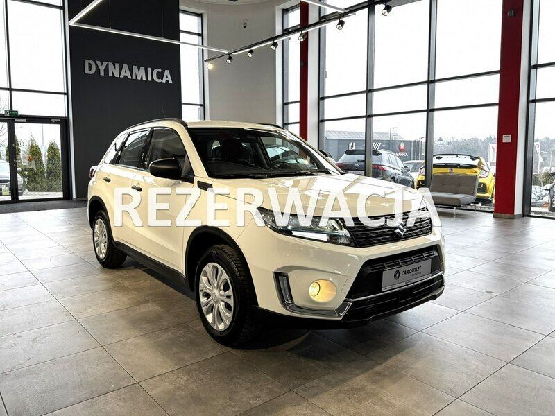 Biały Używany 2024 Suzuki Vitara SUV | 86 500 zł (Uczciwa cena) - Obraz 1/3