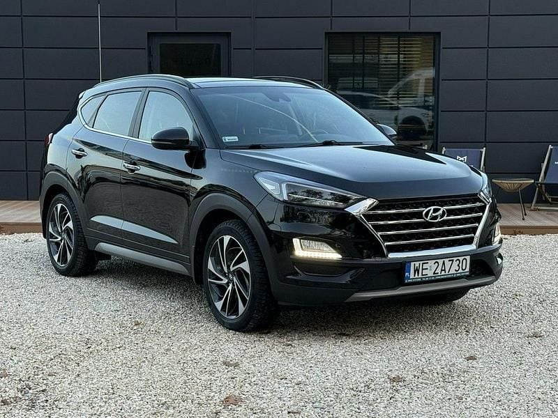 Czarny (metalik) Używany 2020 Hyundai Tucson Premium SUV | 99 800 zł (Dość drogi) - Obraz 1/3