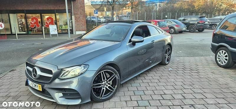 Używany Mercedes A220 AMG line 2017 Szary Coupe