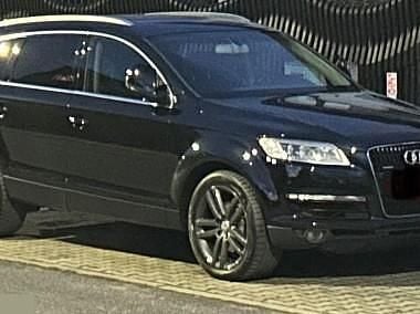 Używany Audi Q7 Comfort 326 KM (239 kW) 2008 Czarny SUV