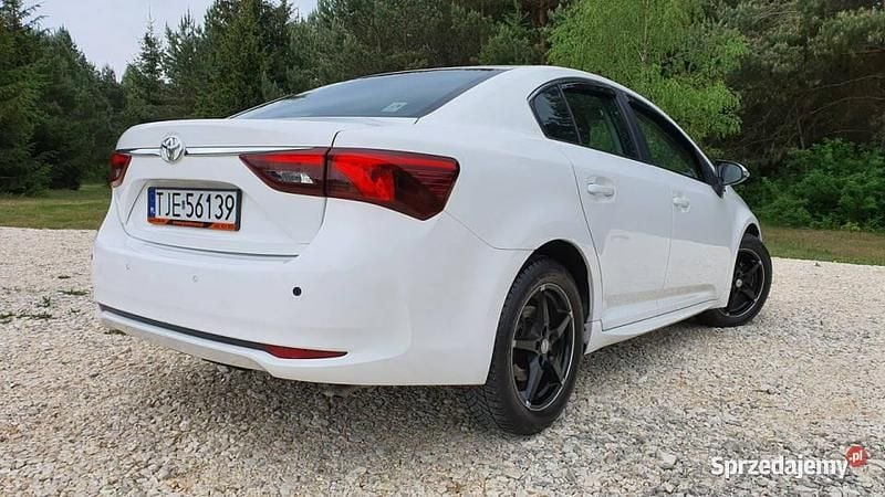 Biały Używany 2016 Toyota Avensis Sedan/Limuzyna | 36 400 zł (Dobra cena) - Obraz 1/4