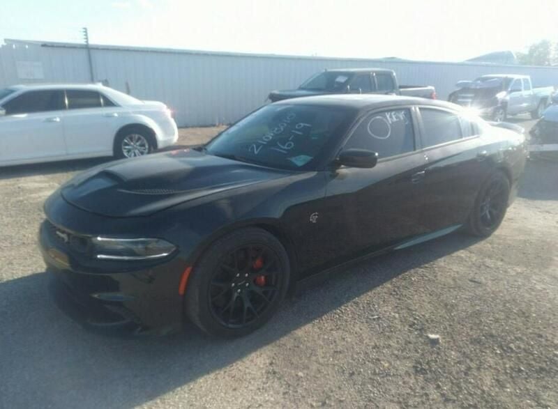 Używany Dodge Charger 707 KM (519 kW) 2015 Czarny Sedan/Limuzyna