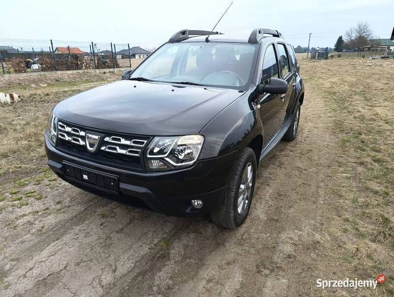Używany Dacia Duster 2015 Czarny SUV