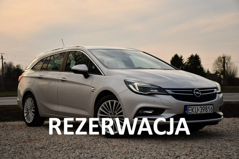Srebrny (metalik, perła) Używany 2019 Opel Astra Kombi | 37 999 zł (Dobra cena) - Obraz 1/4