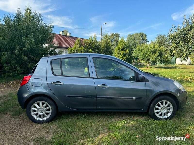 Używany Renault Clio III 2008 Grafitowy Hatchback