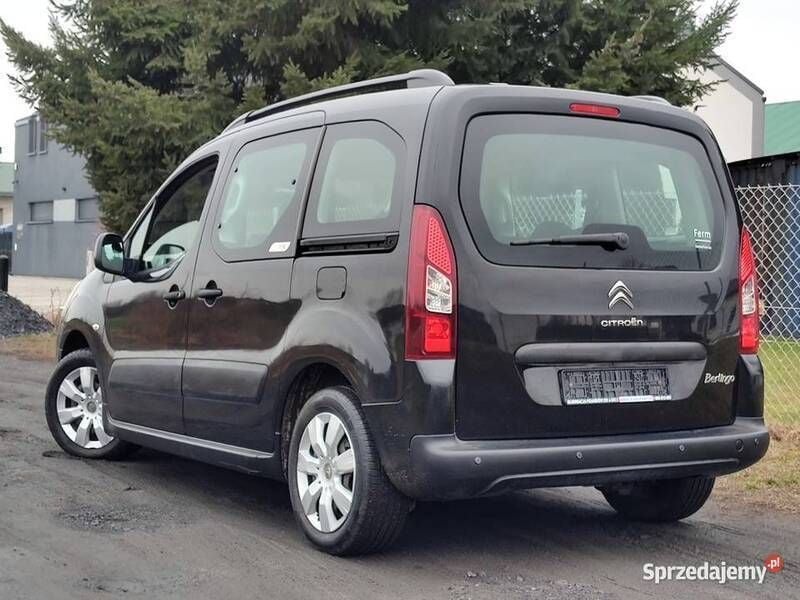 Używany Citroën Berlingo XTR 2012 Czarny Minivan