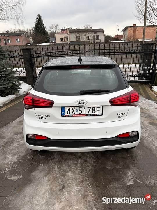 Używany Hyundai i20 GLS 84 KM (61 kW) 2019 Biały Hatchback