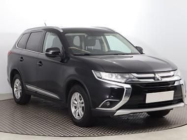 Czarny Używany 2016 Mitsubishi Outlander SUV | 47 999 zł (Dobra cena) - Obraz 1/4