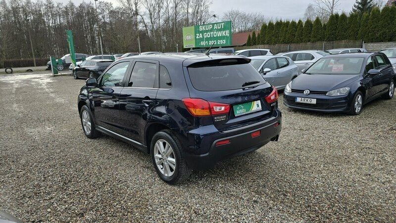 Używany Mitsubishi ASX 117 KM (86 kW) 2010 Niebieski ciemny (metalik) SUV