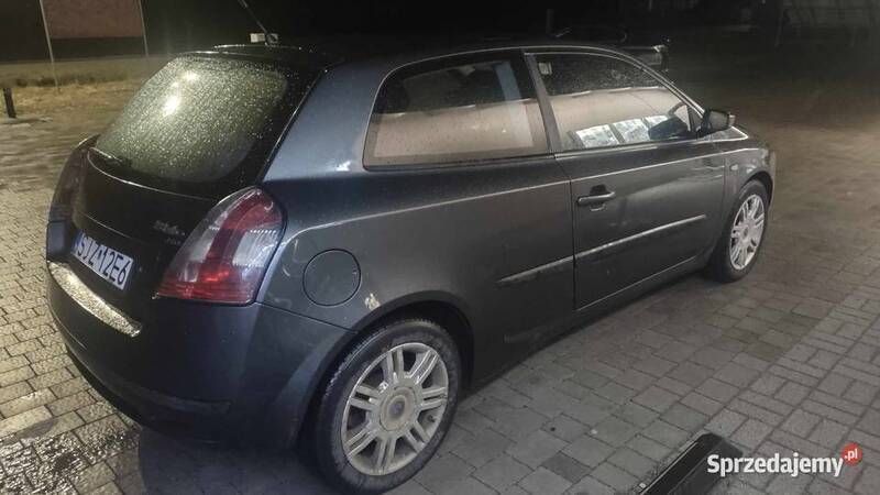 Używany 2002 Fiat Stilo | 3500 zł (Dość drogi) - Obraz 1/4