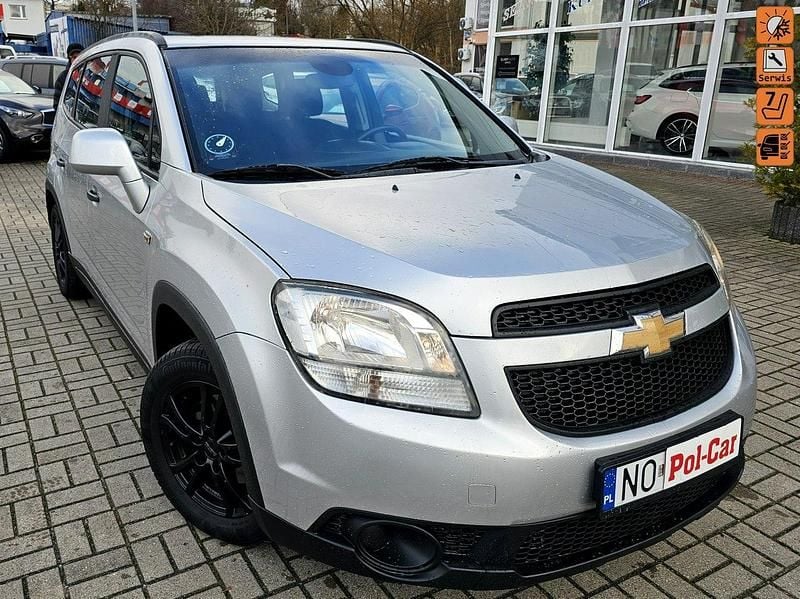 Srebrny (metalik) Używany 2011 Chevrolet Orlando Sedan/Limuzyna | 24 900 zł (Uczciwa cena) - Obraz 1/4