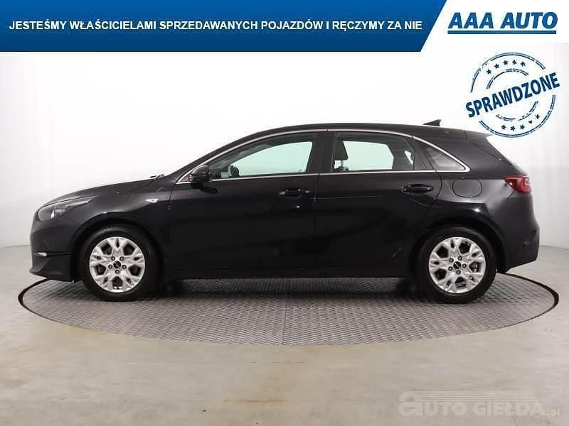 Używany Kia Ceed 2022 Czarny Hatchback