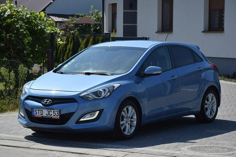 Niebieski Używany 2012 Hyundai i30 Hatchback | 29 900 zł (Uczciwa cena) - Obraz 1/4