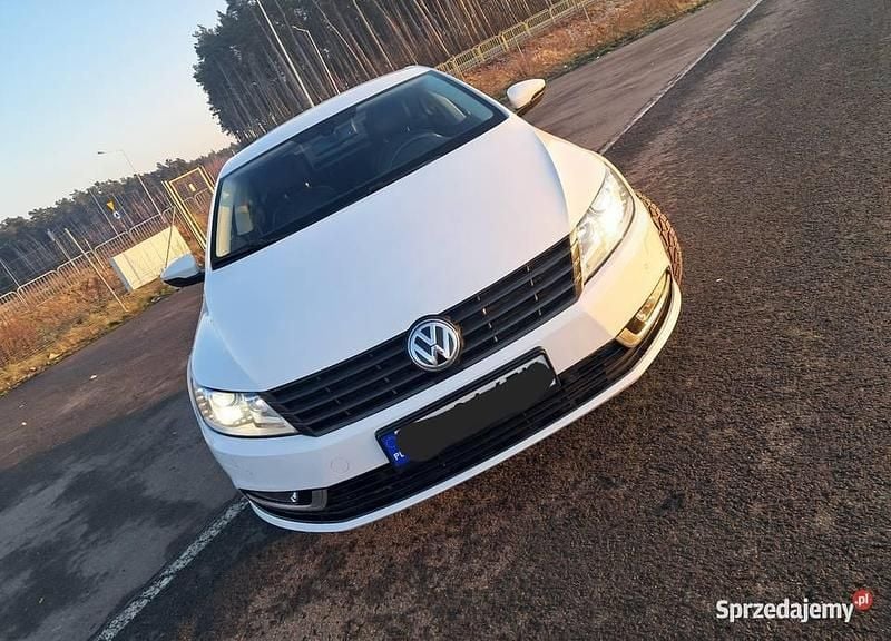 Używany VW CC 2013 Biały Sedan/Limuzyna