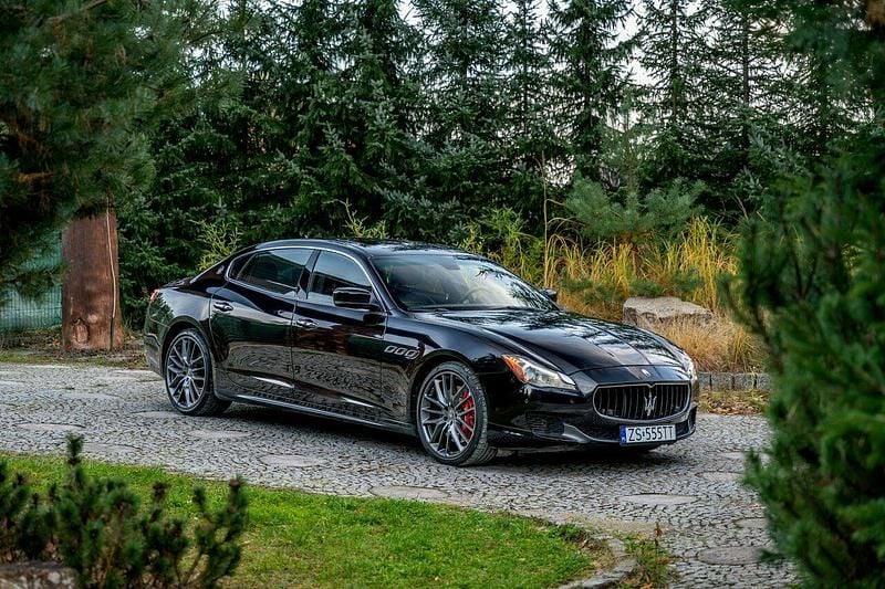 Używany Maserati Quattroporte 530 KM (389 kW) 2014 Czarny Sedan/Limuzyna