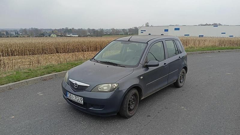 Szary Używany 2005 Mazda 2 Hatchback | 3300 zł - Obraz 1/4