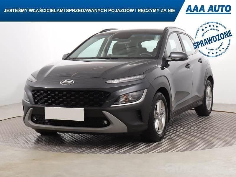 Używany Hyundai Kona 120 KM (88 kW) 2020 Szary SUV