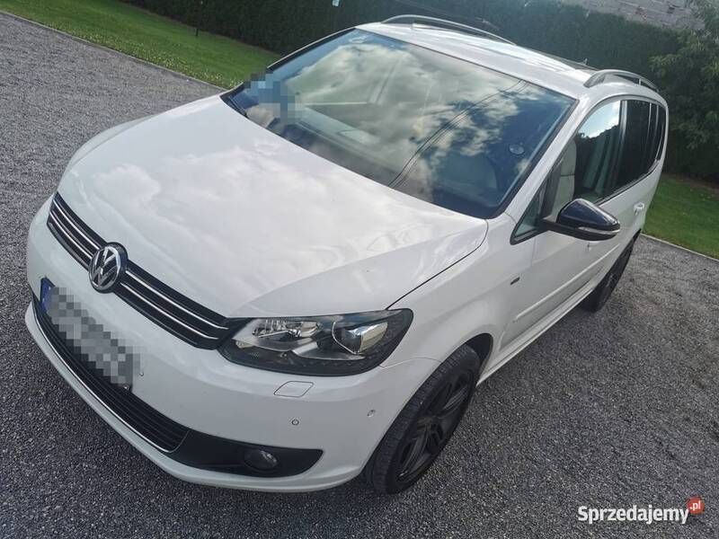 Biały Używany 2012 VW Touran Minivan | 39 000 zł (Dość drogi) - Obraz 1/4