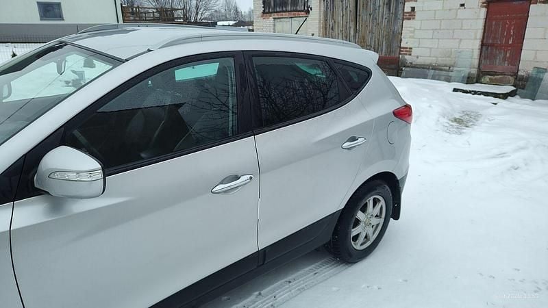 Używany Hyundai ix35 2010 Srebrny SUV