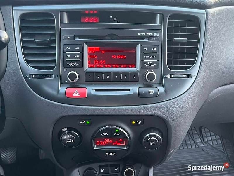 Używany Kia Rio 2010