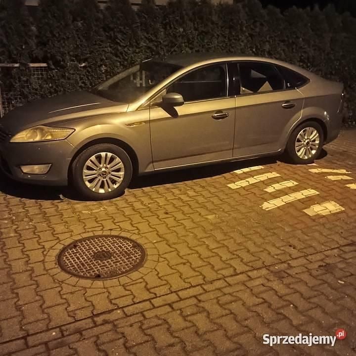Używany 2008 Ford Mondeo Sedan/Limuzyna | 12 000 zł (Uczciwa cena) - Obraz 1/2