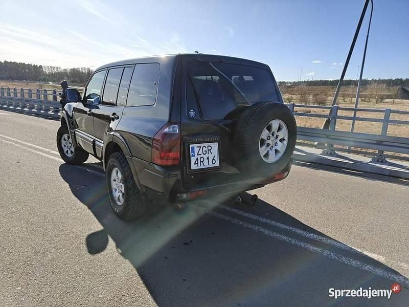Używany Mitsubishi Pajero 2003 Czarny SUV