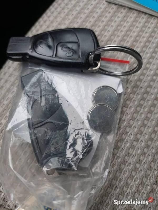 Używany Mercedes B180 2007 Czarny Minivan